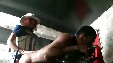 kanepede olgun arap lezbiyen pornoları kadın ile seks