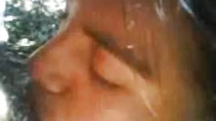 Güzel arap lez sex sarışın Helen Duval