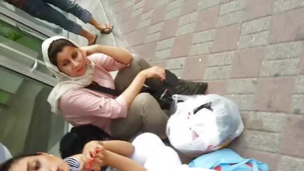 Siyah yaşlı porno arabada sex göt