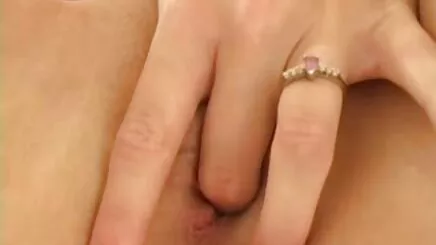 Petite blowjob Annie deepthroating ve sonra gay sex arap