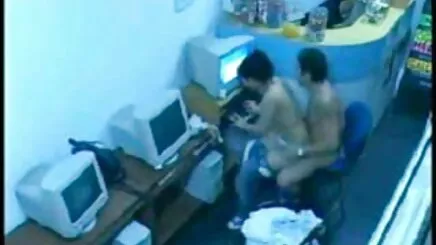 kalın video seks arap kolej lezbiyen strapon altın ve kalın