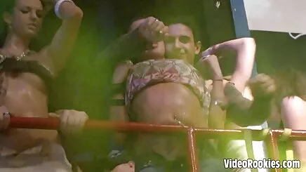 SAGRA GÜN BAGASCİA :)) hd arap porno indir